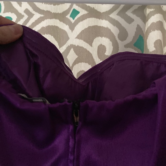 Charlotte Ruse Dress - Picture 2 of 2